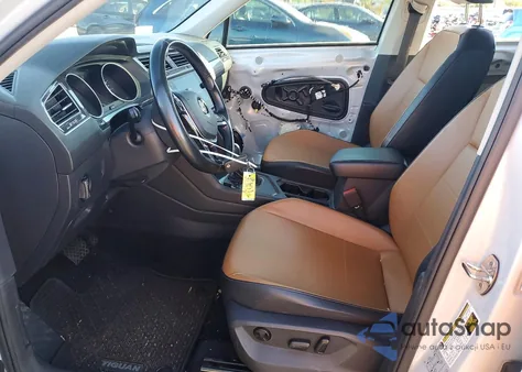 2018 Volkswagen Tiguan Se z USA, uszkodzony, nr VIN 3VV3B7AX6JM002427